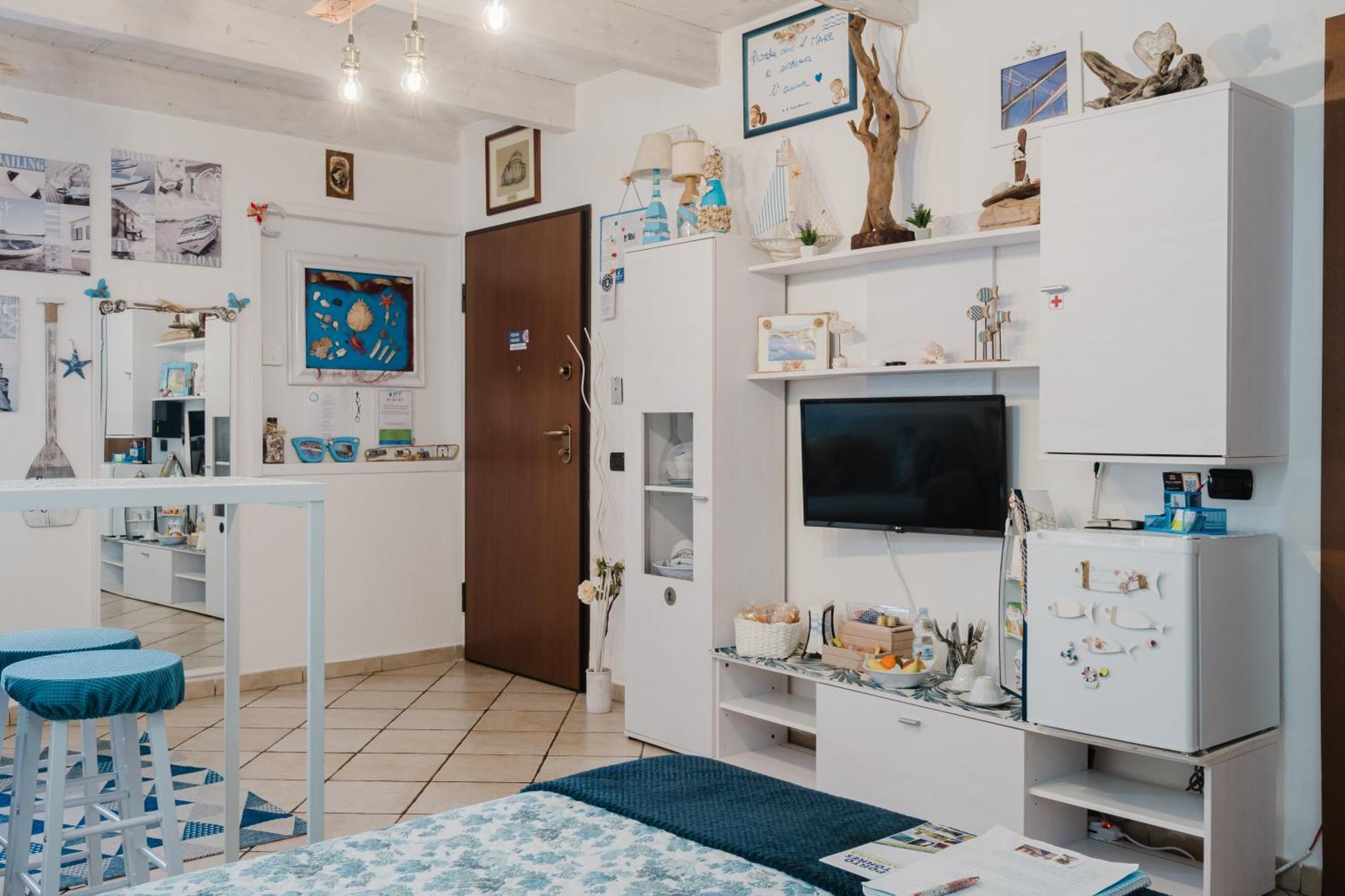 Il Posto Nascosto Bed & Breakfast Porto Torres Exterior photo
