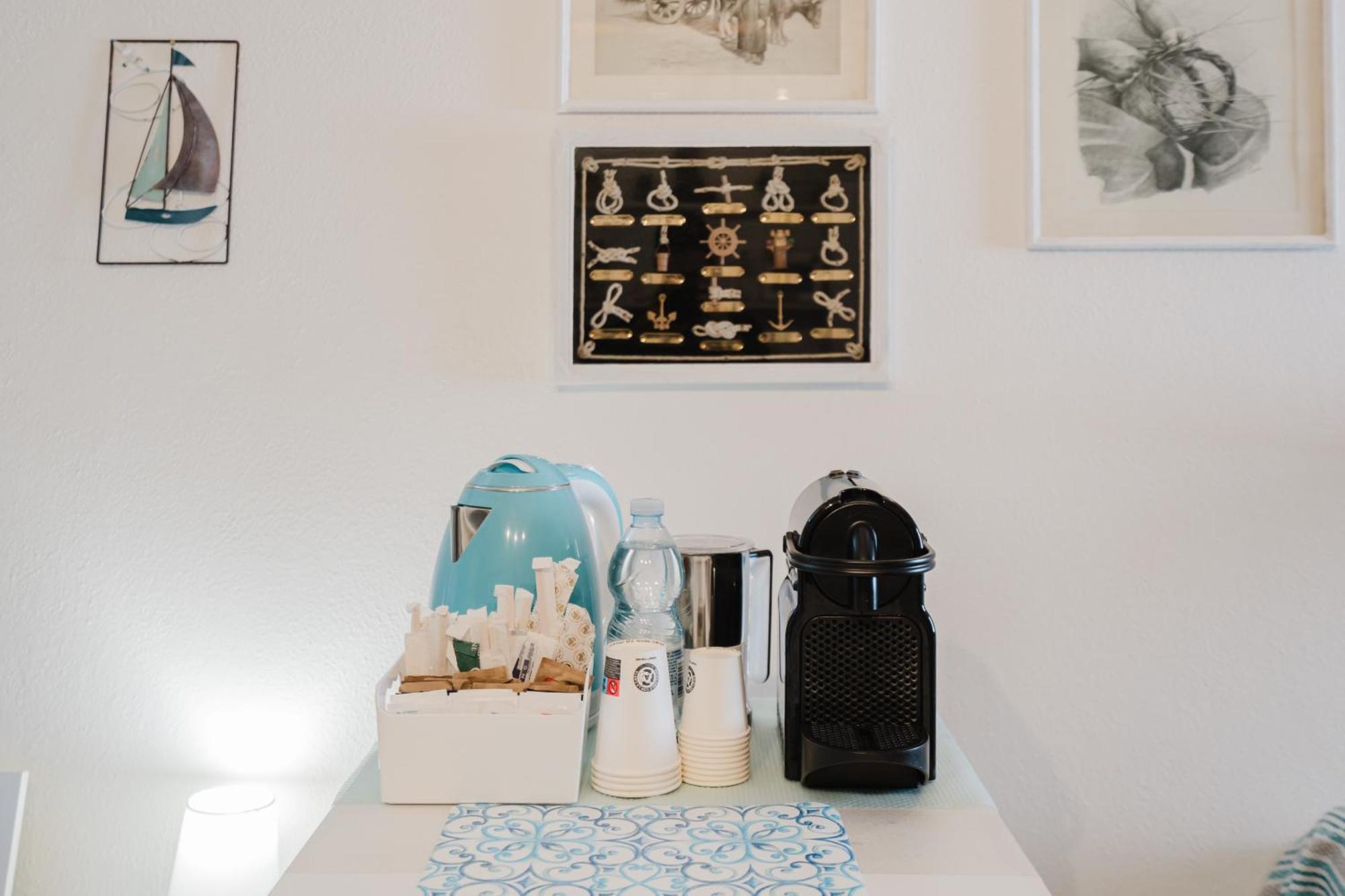 Il Posto Nascosto Bed & Breakfast Porto Torres Exterior photo
